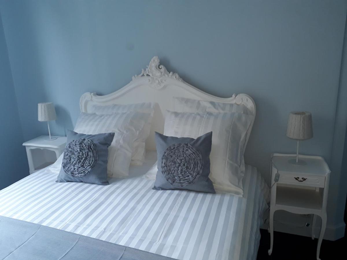 La Maison Bleue De รูแบ ภายนอก รูปภาพ