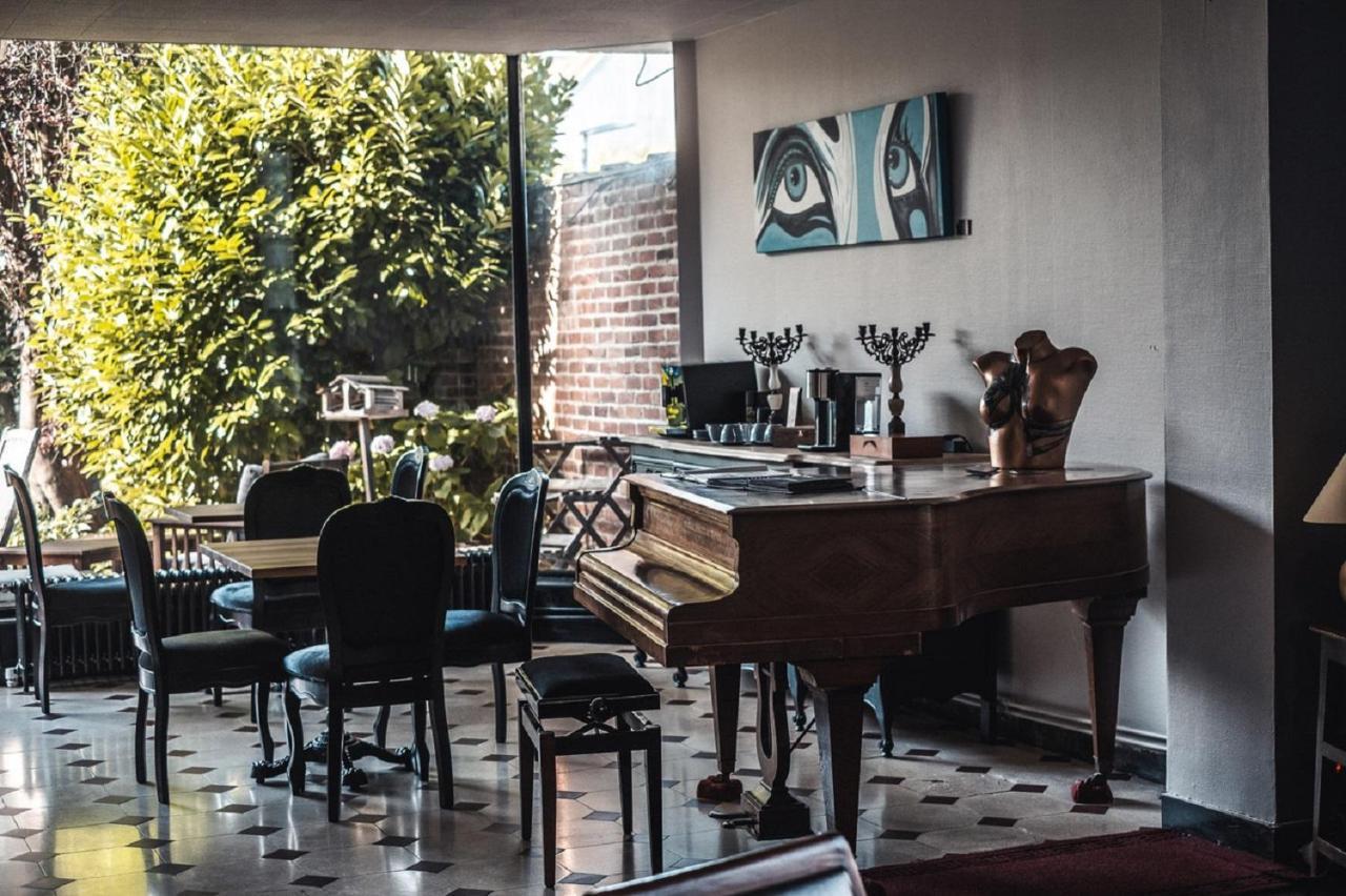La Maison Bleue De รูแบ ภายนอก รูปภาพ