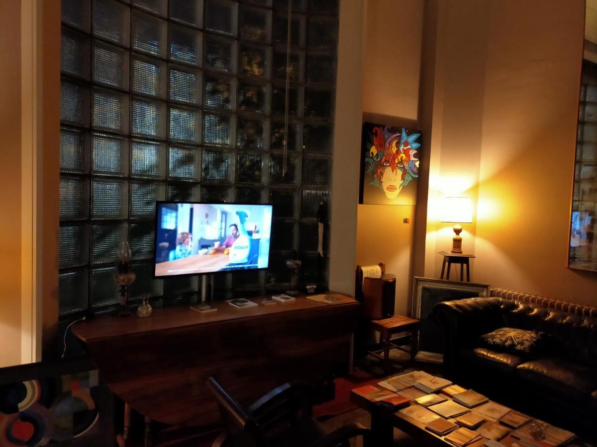 La Maison Bleue De รูแบ ภายนอก รูปภาพ