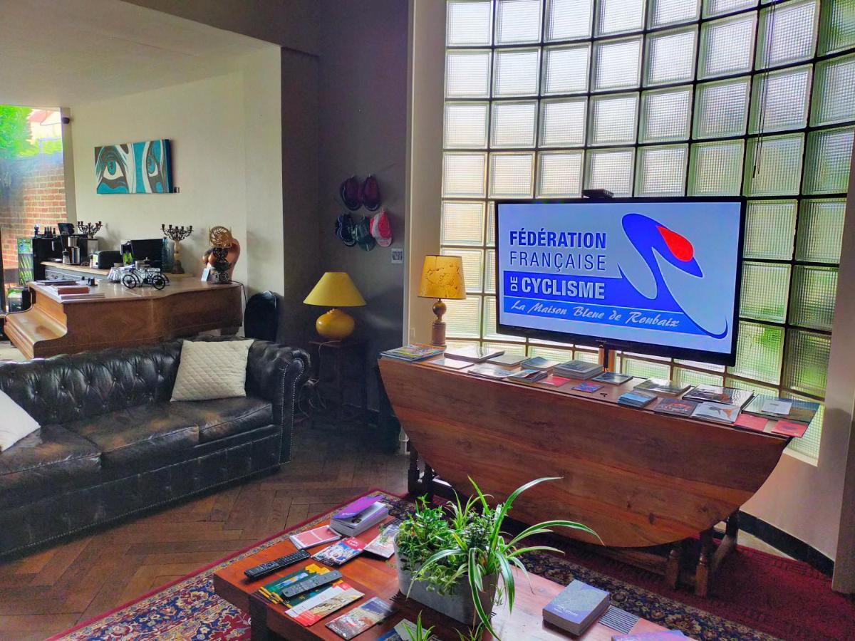La Maison Bleue De รูแบ ภายนอก รูปภาพ